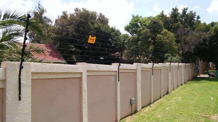 Electric Fencing — Residential Wall