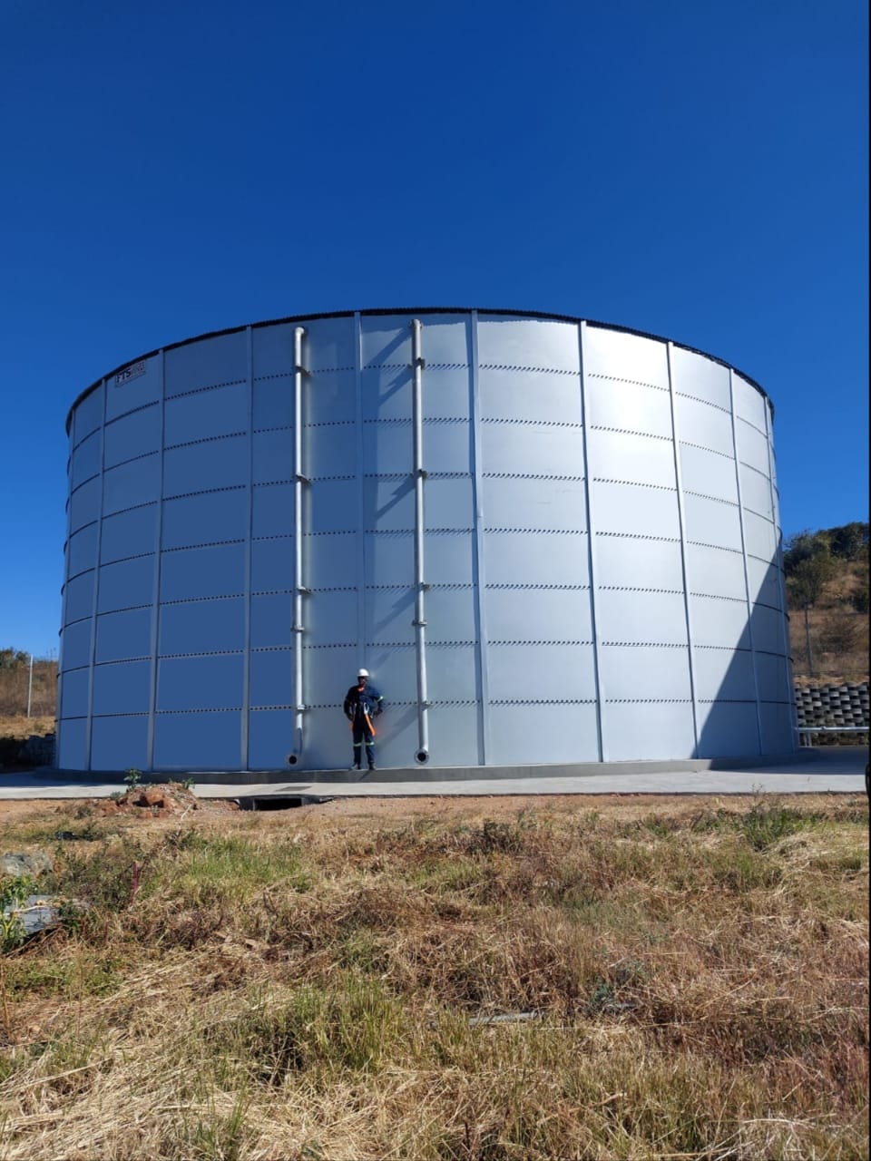 Steel Water Tank — Large Capacity